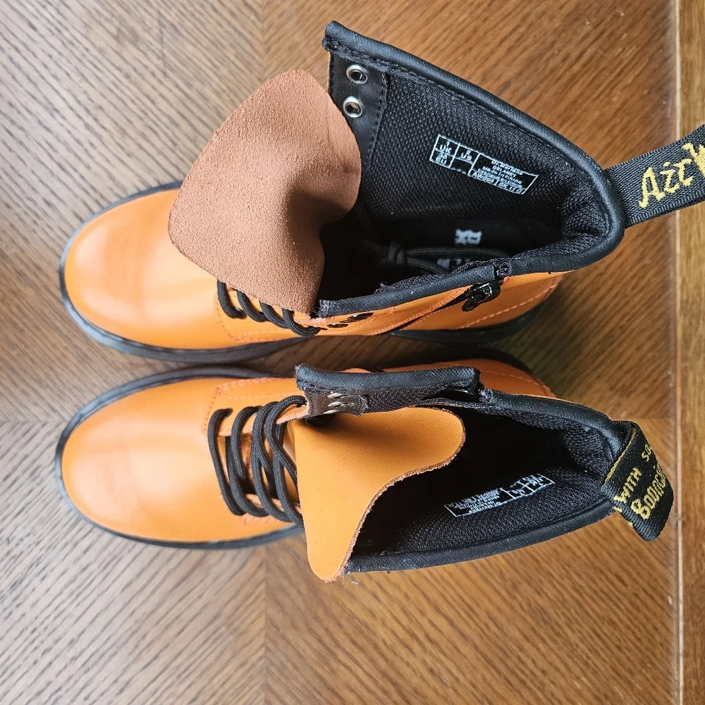 Dr. Martens classic dr